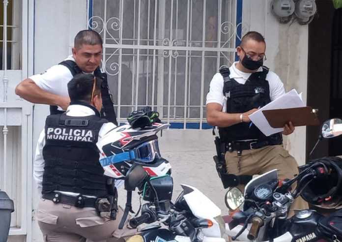 retiran-armas-a-policias-sin-licencias-4-cover