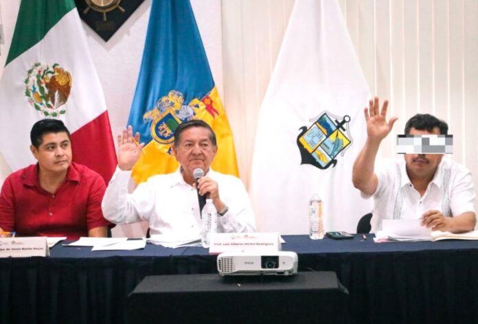oficial-mayor-niega-renunciar-1024x694