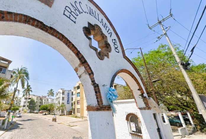 Anuncia-Michel-que-pintara-edificios-de-Vallarta-500-y-Los-Tamarindos-en-Ixtapa-905x613