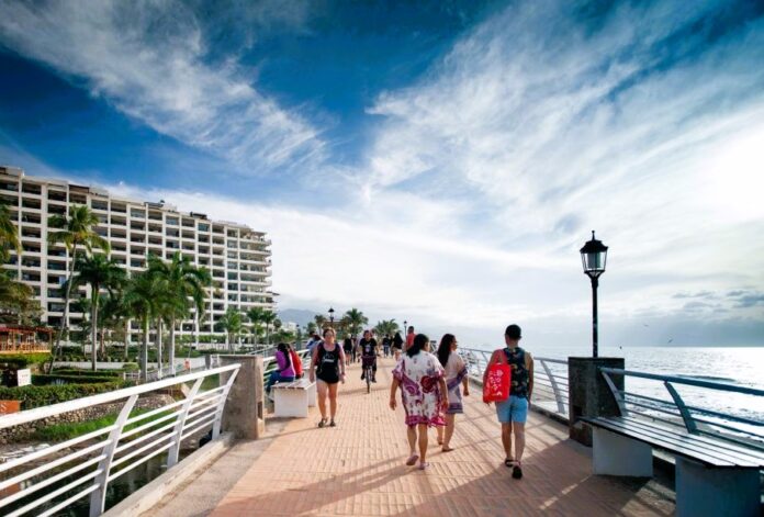 vallarta-ciudad-segura-mexico-905x613