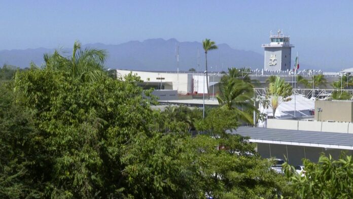 9dt6UzKy-cancelan-vuelos-texas-vallarta