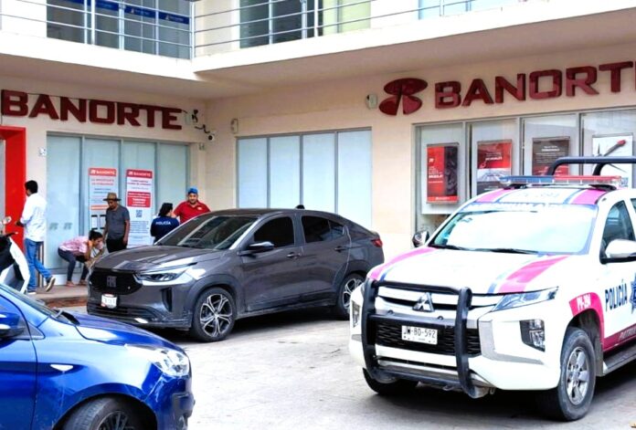 banco-905x613