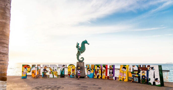 puerto-vallarta-letters