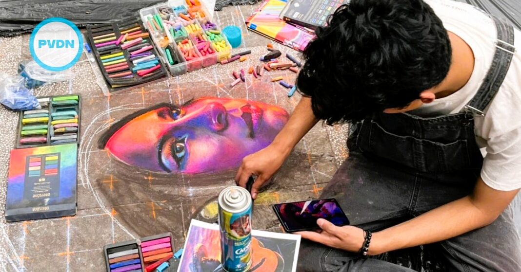 The-Plaza-de-Armas-is-filled-with-color-for-the-XVIII-Madonnari-Festival-2026