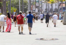 Streetlight Failures Leave Vallarta Centro in Darkness for Months