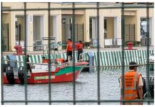 Search Resumes for Tourist Who Fell Into Sea at Puerto Vallarta Port